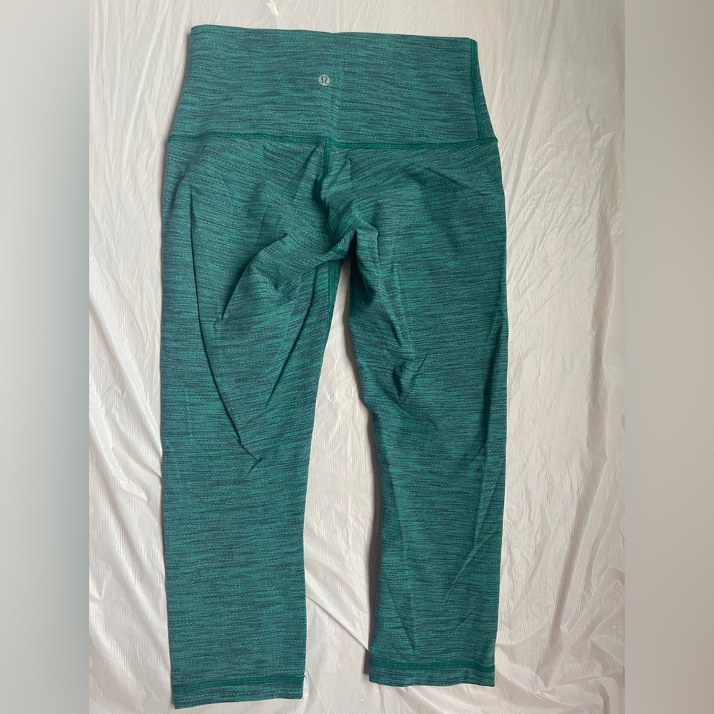 Green lululemon leggings